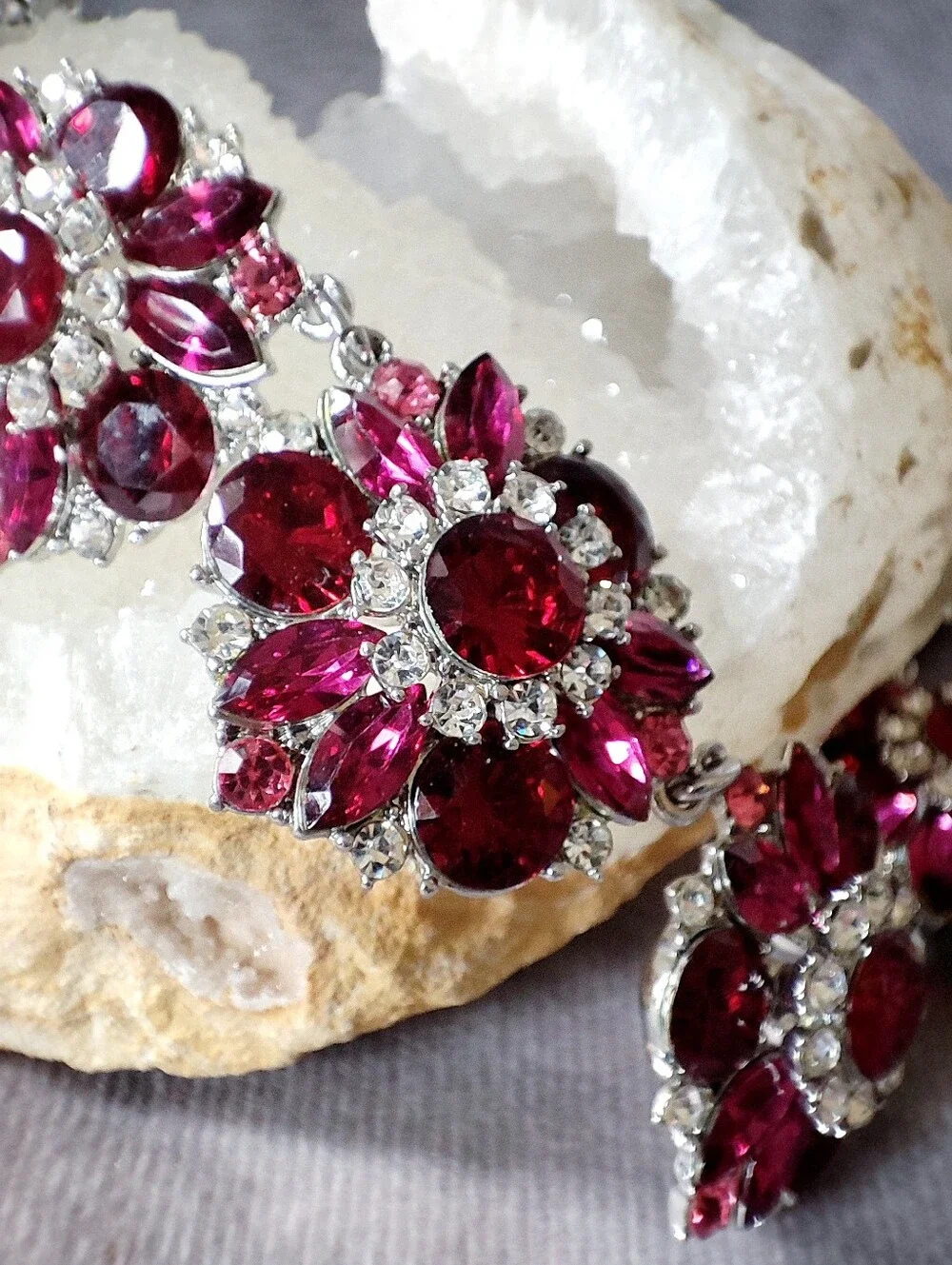 Crystal Raspberry Ruby Spectacular Formal Statement Necklace 200 Crystals NWOT